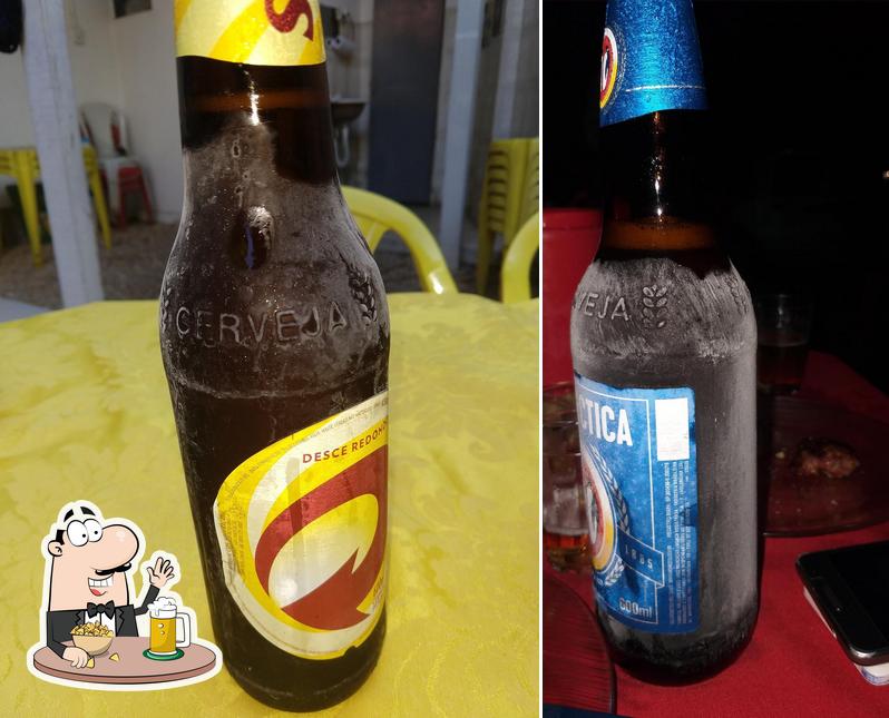 Peça um copo de cerveja leve ou escura