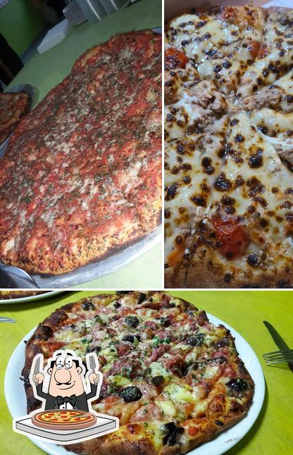 Get pizza at Pizzeria la Rustica