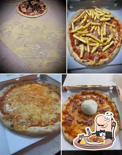 Prenditi una pizza a Pazzi per la pizza Di Comba Mirko