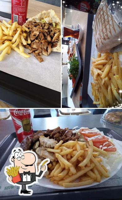 Commandez des frites à Bakijan Kebab