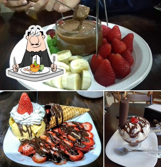 Comida em Lian Sorvetes Açaí & Café Pederneiras