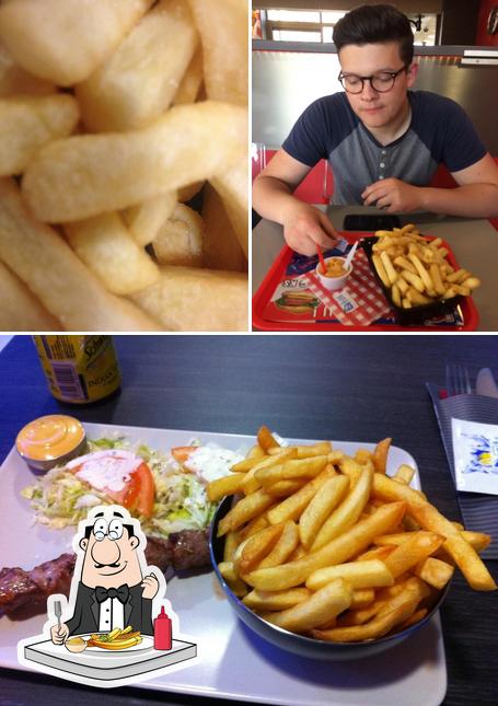 Essayez des frites à KS Fast Food