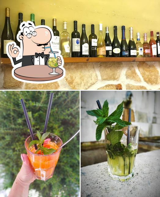 Goditi un drink dal menu