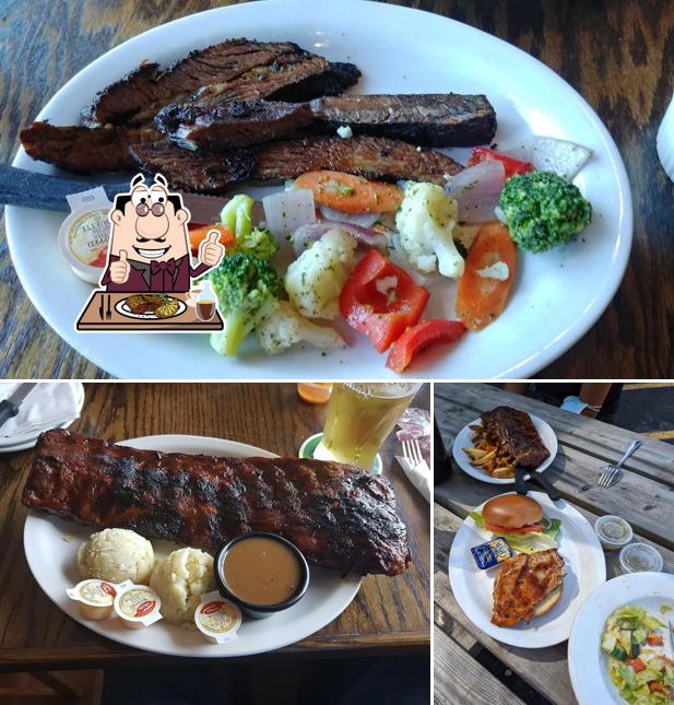 Order meat meals at Smokehouse Tap & Grill!