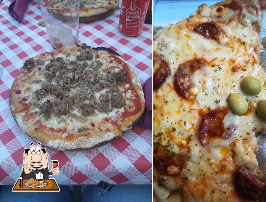 En Trattoria Pizzeria, puedes saborear una pizza