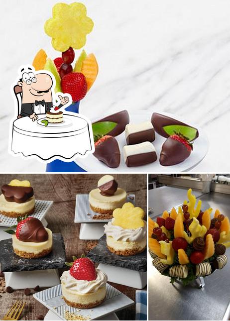 Edible Arrangements provides a number of desserts