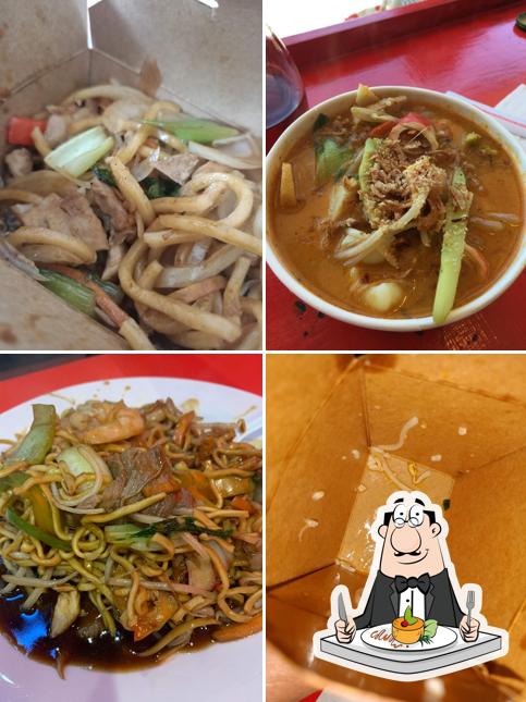 Food at Noodle Box Altona