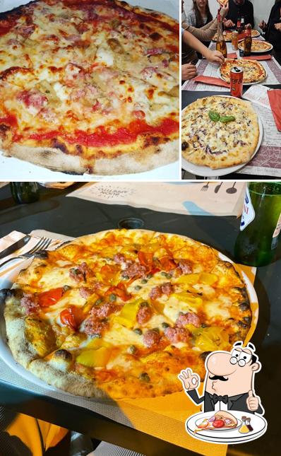 A Pizzeria rosticceria pucceria da Capone, vous pouvez essayer des pizzas