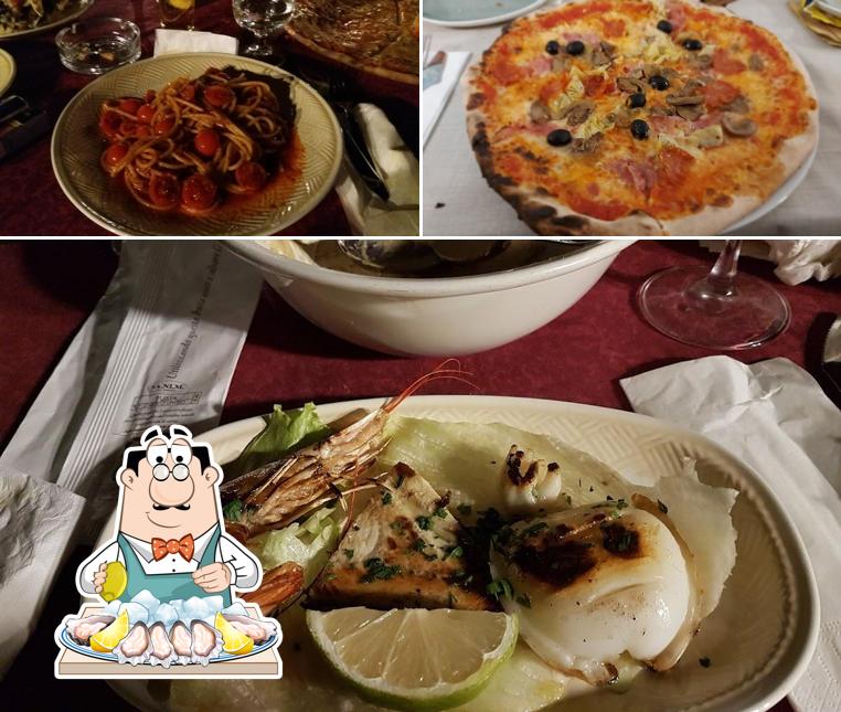 Prenditi la cucina di mare a Ristorante Pizzeria "Klaxon"