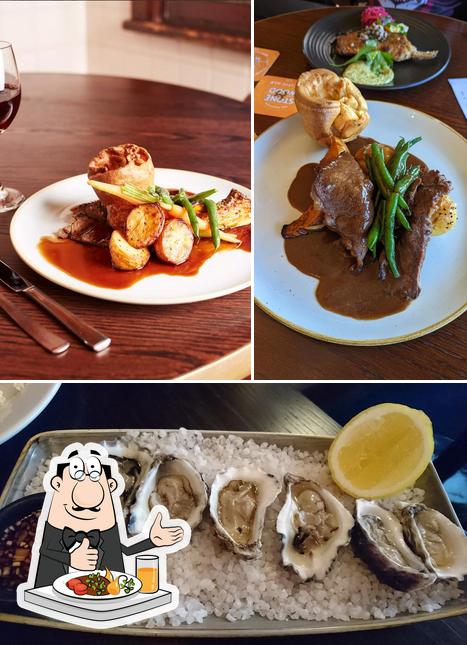 Four in Hand Pub, 105 Sutherland St in Paddington - Restaurant menu and ...