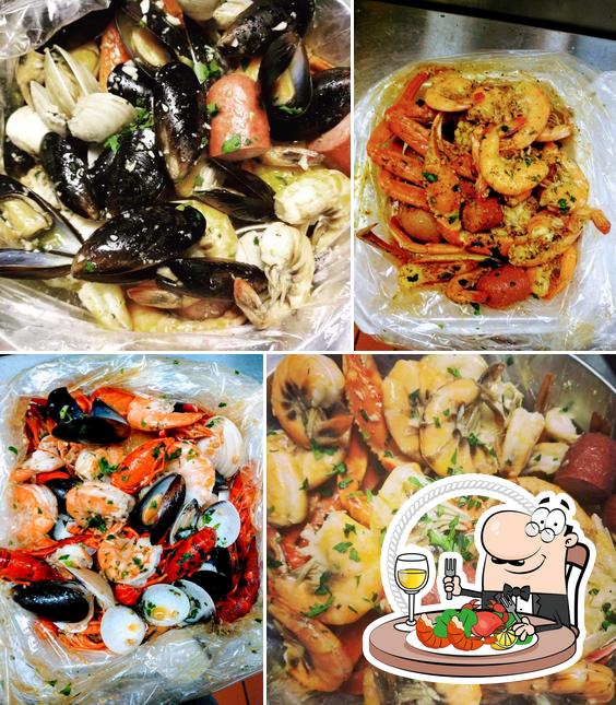 Try out seafood at Hiat's Deli