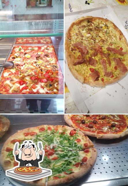 Scegli una pizza a Pizzeria Marconi