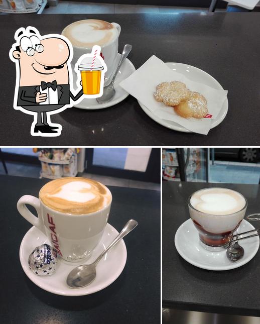 Goditi qualcosa da bere a Coffe Break