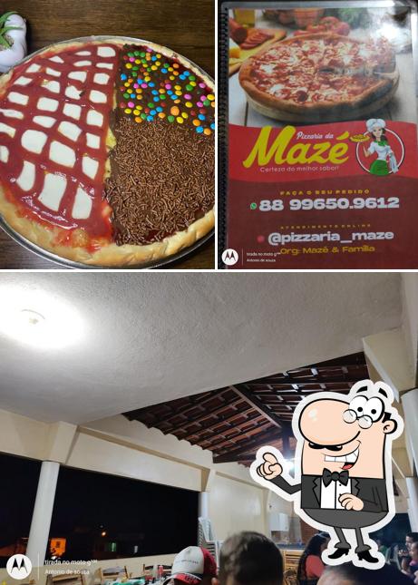 O interior do Pizzaria da maze