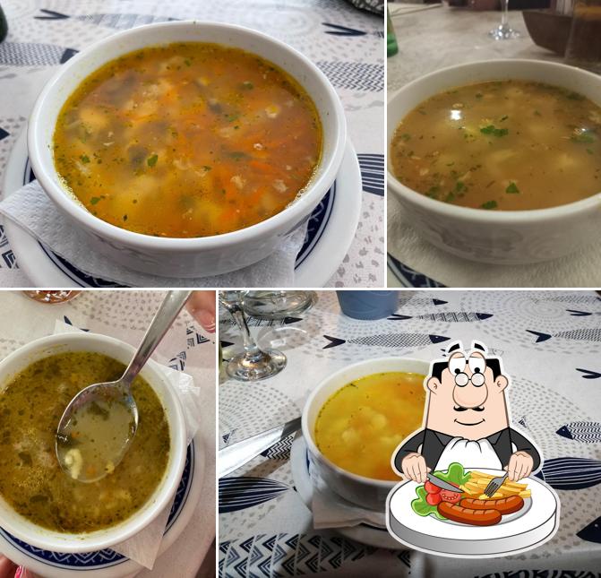 Zuppa di pollo al Restoran Galeb