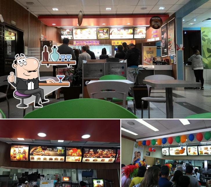 O interior do McDonald's