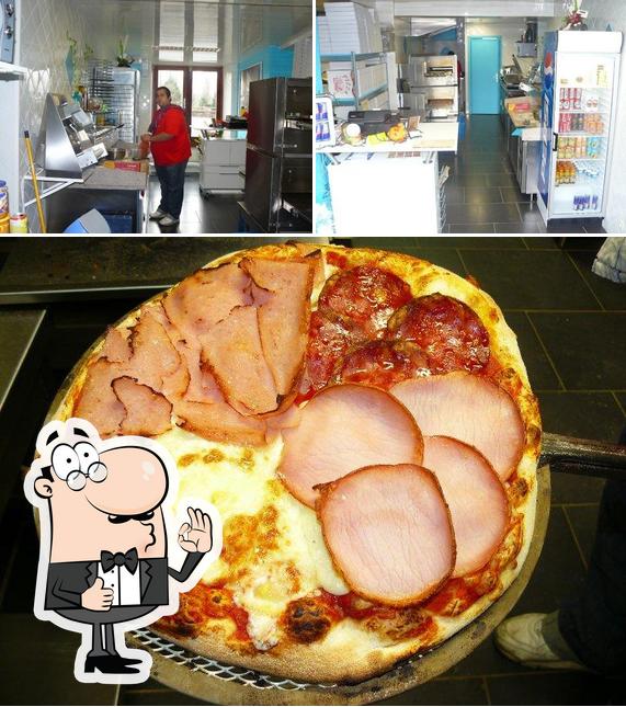 Regarder l'image de Express Pizza