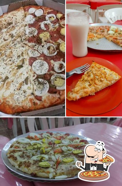 Escolha pizza no Pizzaria Casinha Branca