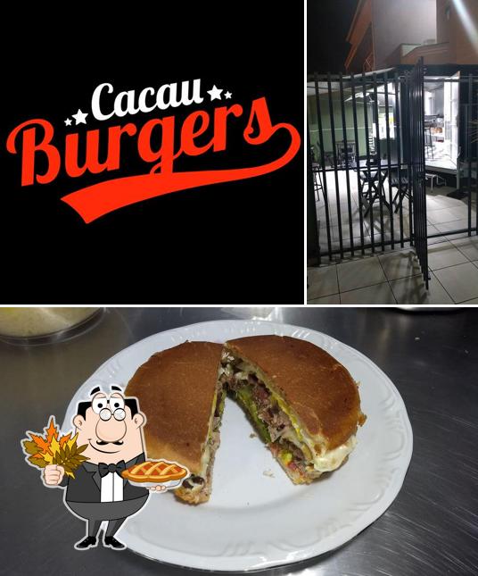 Look at this picture of Cacau Burgers