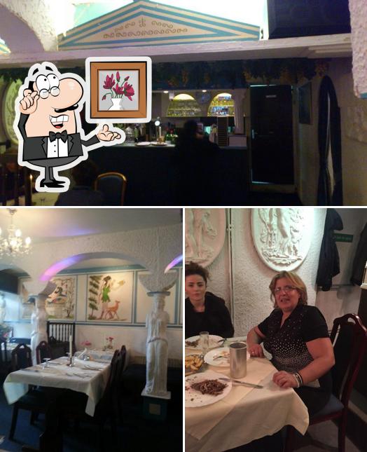 Check out how Specialiteitenrestaurant Athene looks inside