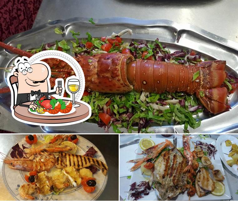 Try out seafood at Ristorante Pizzeria Valle Dell'Eden