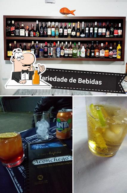 Desfrute de uma bebida no Aconchegos Bar e Restaurante