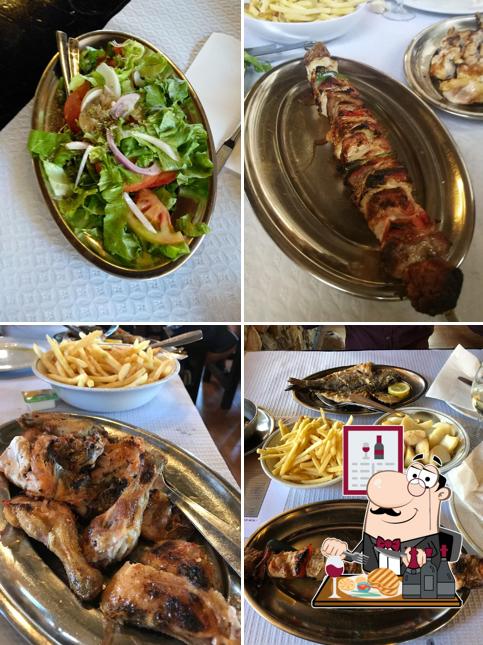 Закажите блюда из мяса в "Restaurante Chico Zé"