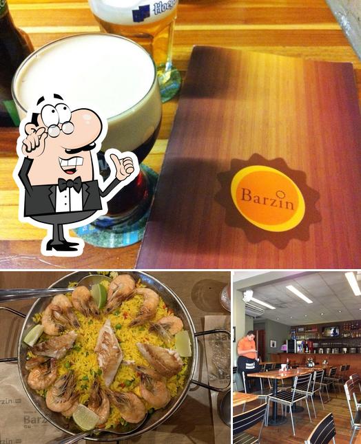 A foto do Barzin’s interior e comida