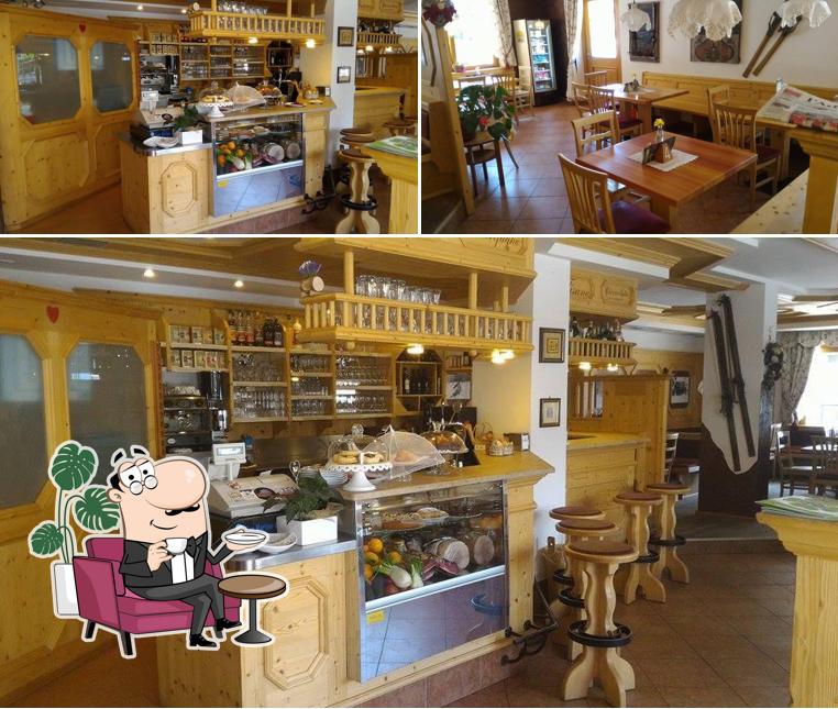 Siediti a un tavolo di Bar Dai Maestri