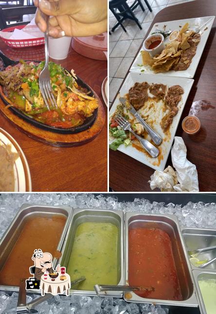 Rosa S Kitchen In Vista Restaurant Menu And Reviews   C9aa Rosas Kitchen Meals 