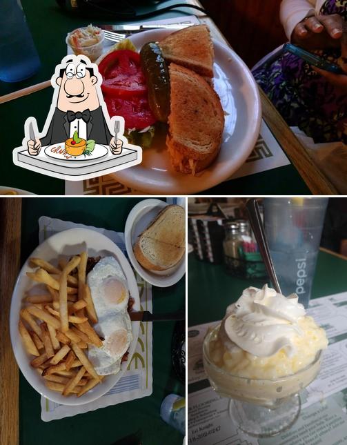 Food at Main Street Diner