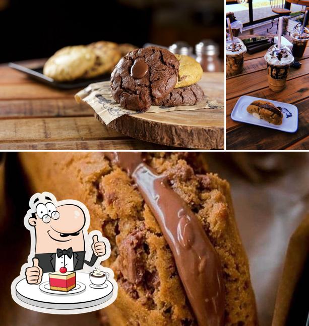 Duckbill Cookies & Coffee oferece uma escolha de sobremesas