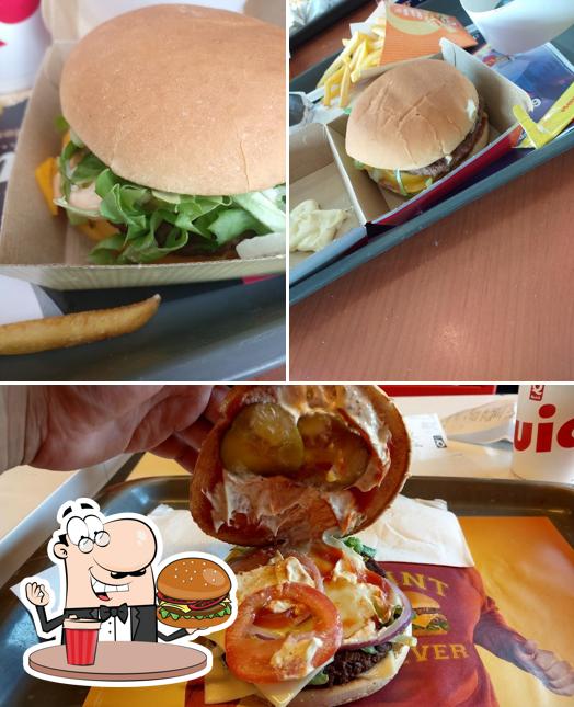 Prenez un hamburger à Quick Pontault Combault (Les Arpents)