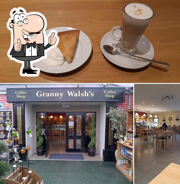 Взгляните на фотографию ресторана "Granny Walsh's Coffee Shop"