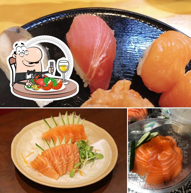 Try out seafood at Kyuten Sushi คิวเท็น ซูชิ เรวดี39