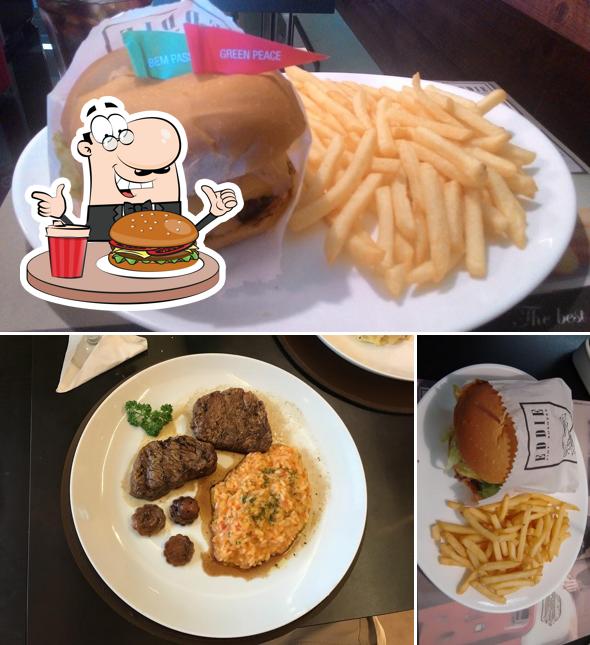 Гамбургер в "Eddie Fine Burgers - Vila da Serra"