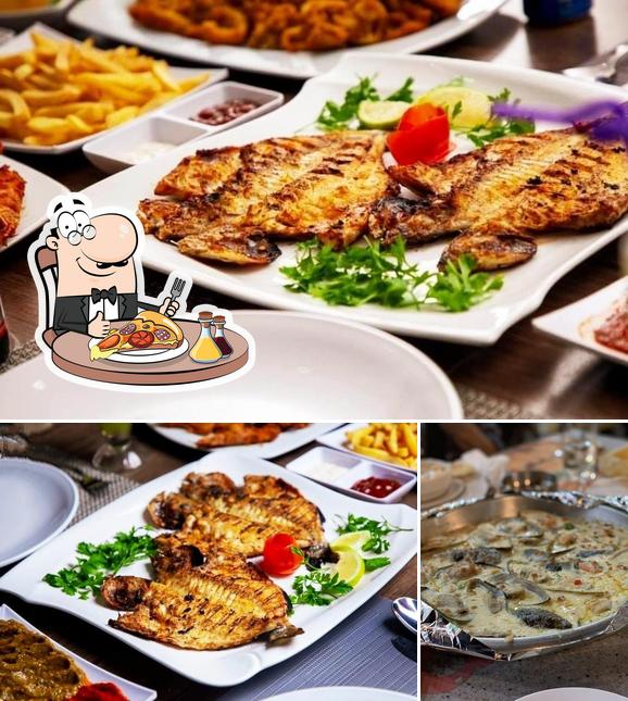 Prenez des pizzas à Fares Seafood Restaurant Old Market al-shaba مطعم فارس للماكولات البحرية