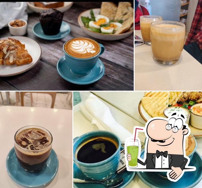 Blue Tokai Coffee Roasters Khan Market offers a variety of drinks