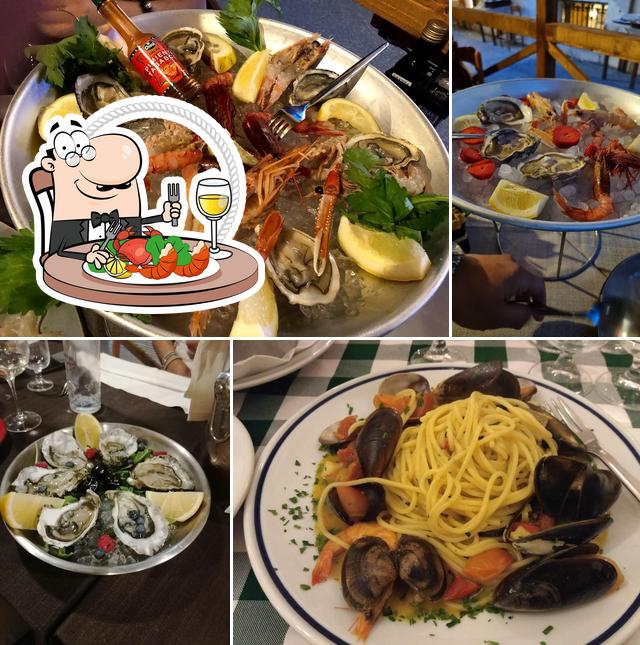 I clienti di taverna varrone (Seafood Restaurant) possono gustare diversi pasti di mare