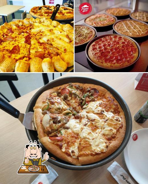 Peça diversos estilos de pizza