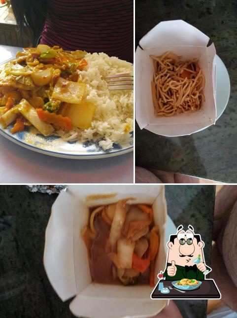 Food at Van Phat Chinese Restaurant