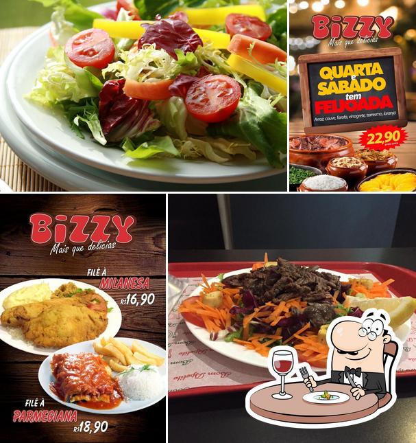 Comida em Bizzy (Shopping Popular)