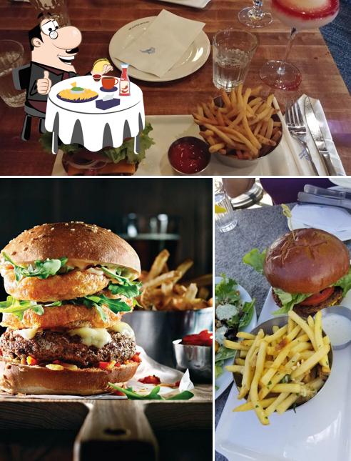 Prueba una hamburguesa en Earls Kitchen + Bar