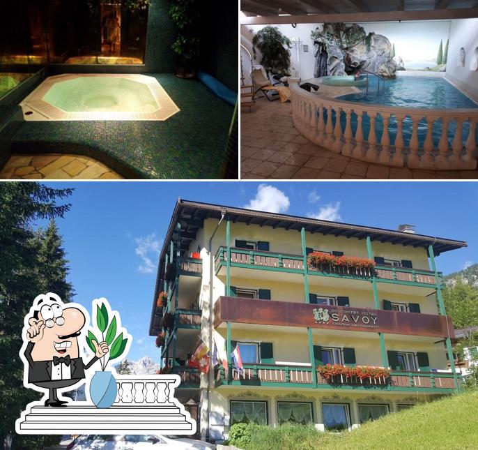 Goditi la vista dall'area esterna di Dolomites Wellness Hotel Savoy