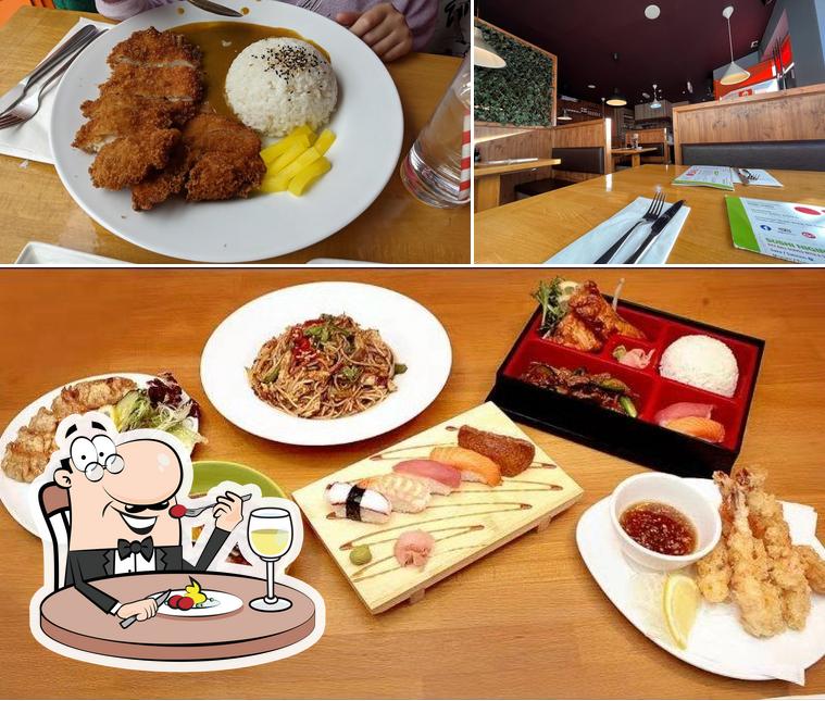 Observa las fotografías donde puedes ver comida y interior en Osaka Ramen & Bento