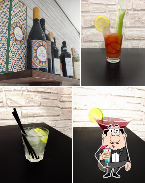 Goditi un drink dal menu