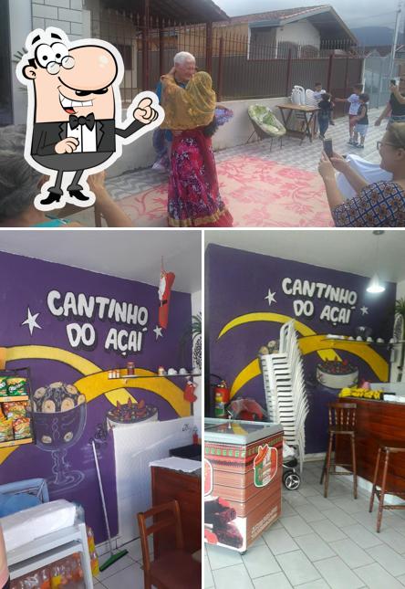 O interior do Cantinho do Açaí