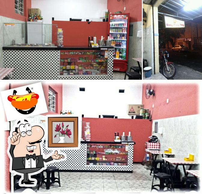 O interior do Bang Bang Dog