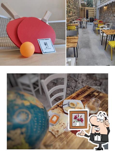 Guarda la immagine che mostra la interni e cibo di GastroGarage