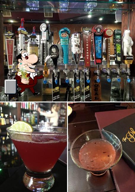 The Phoenix Restaurant & Martini Bar offers a selection of alcoholic beverages